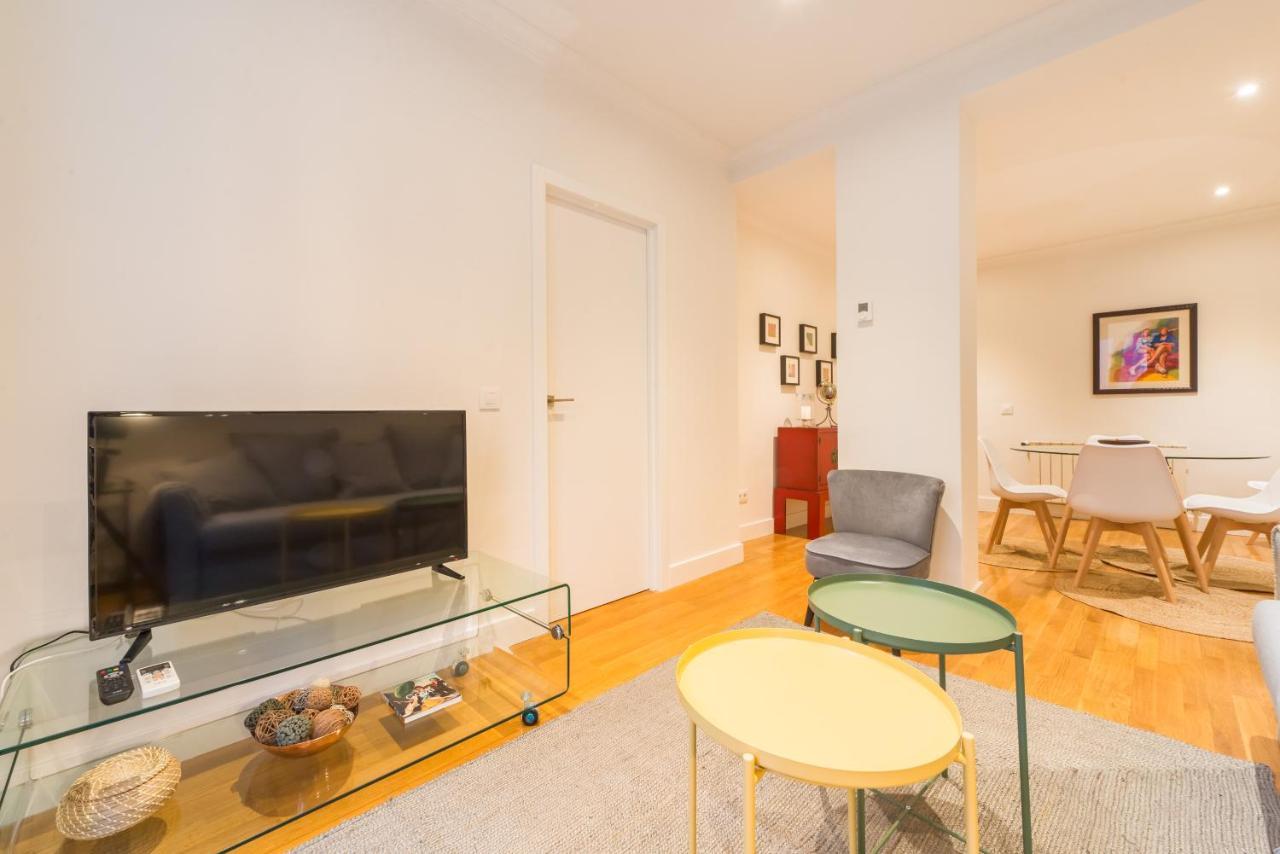 For You Rentals Free Wifi Apartment Temporal Malasana Madrid Center Mal27 Bagian luar foto